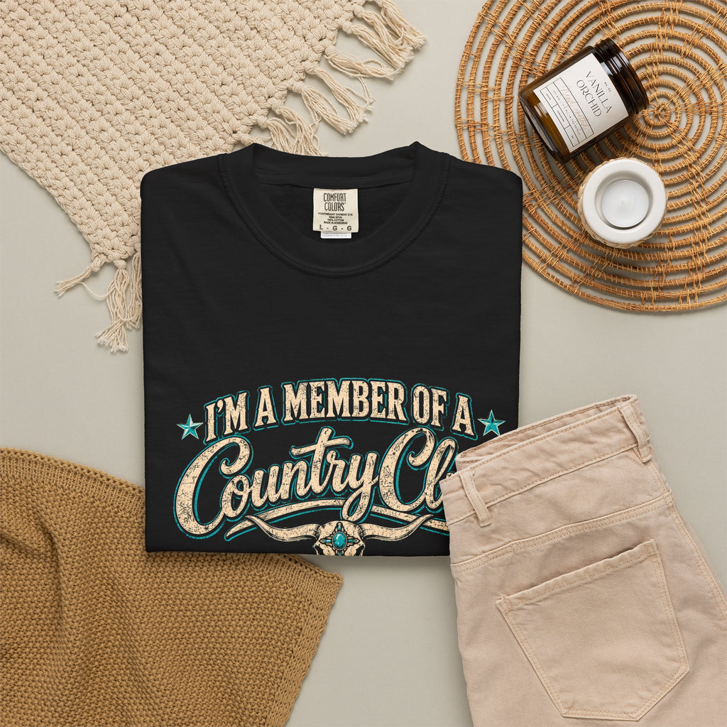 I’m a Member of a Country Club Graphic T-Shirt
