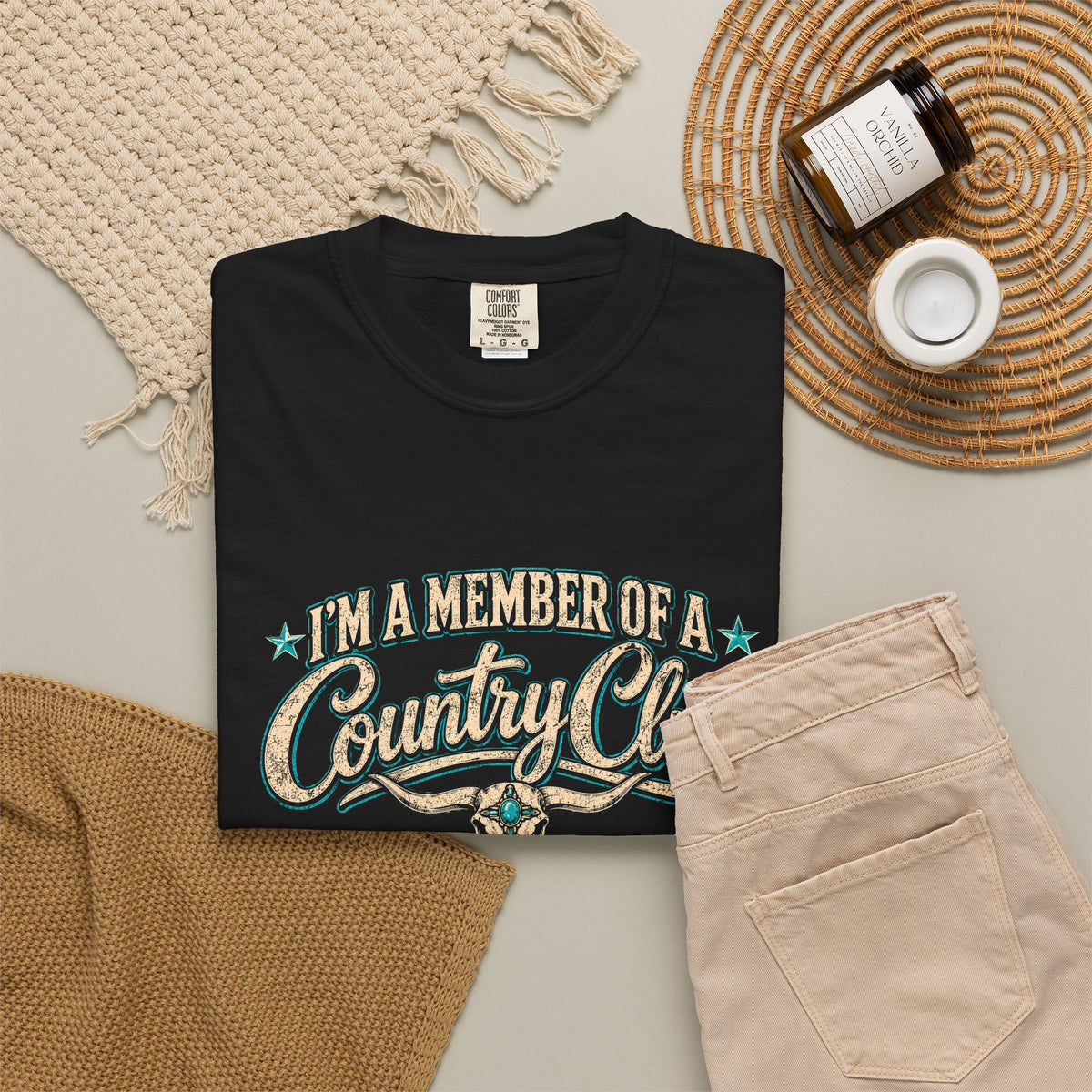 I’m a Member of a Country Club Graphic T-Shirt